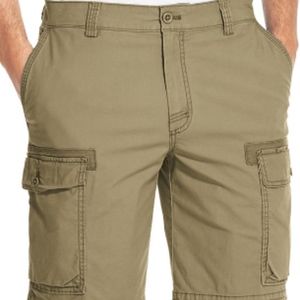 IZOD Cargo Shorts W42 BRAND NEW
